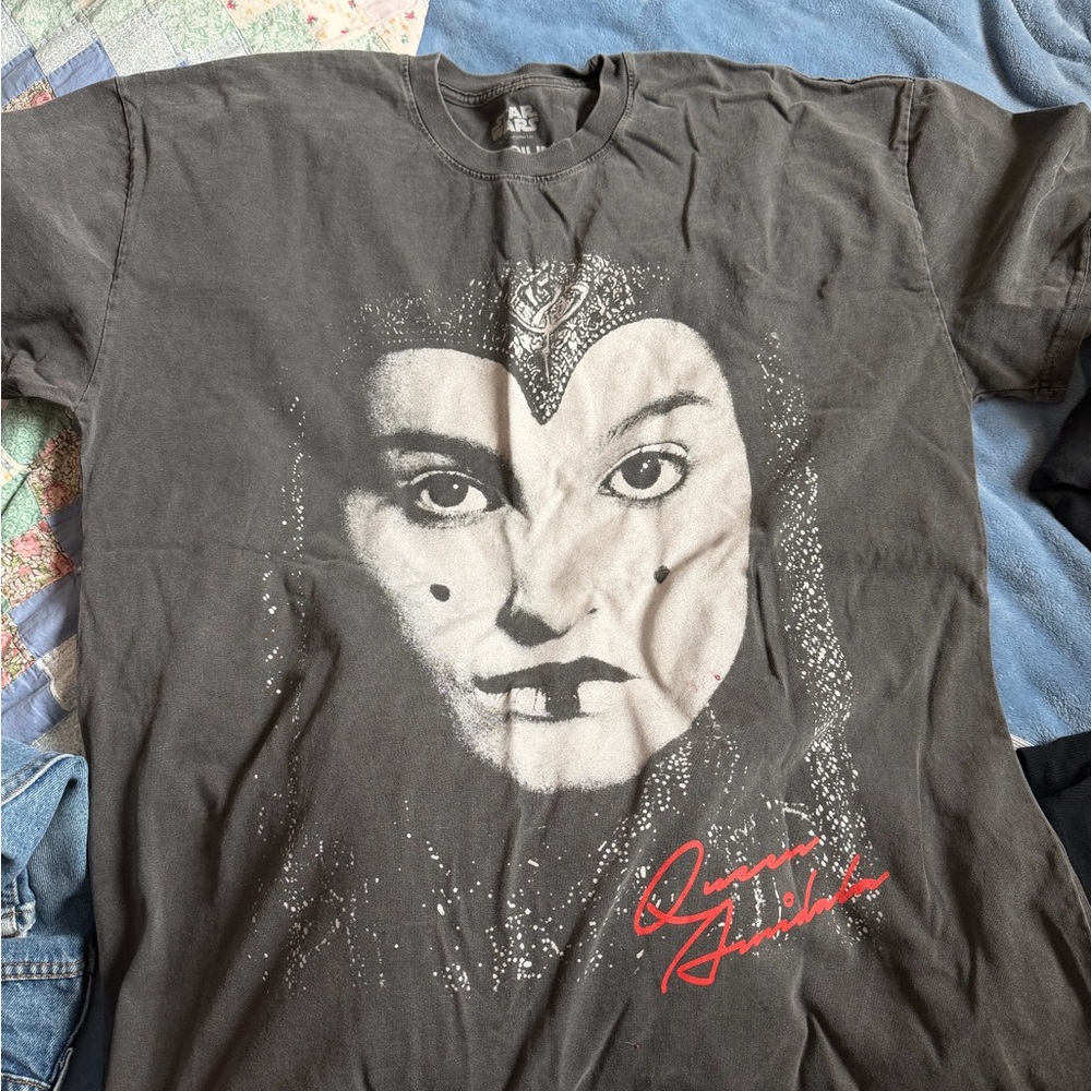 Star Wars Graphic Tee